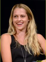 Teresa Palmer photo