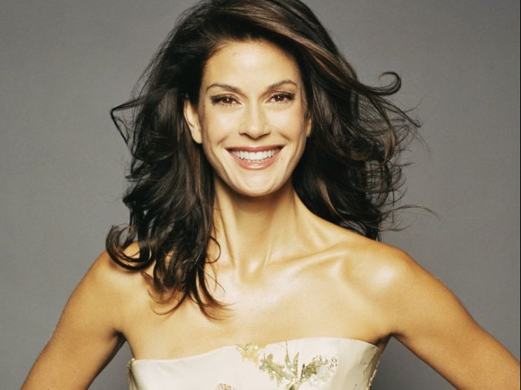 Teri Hatcher