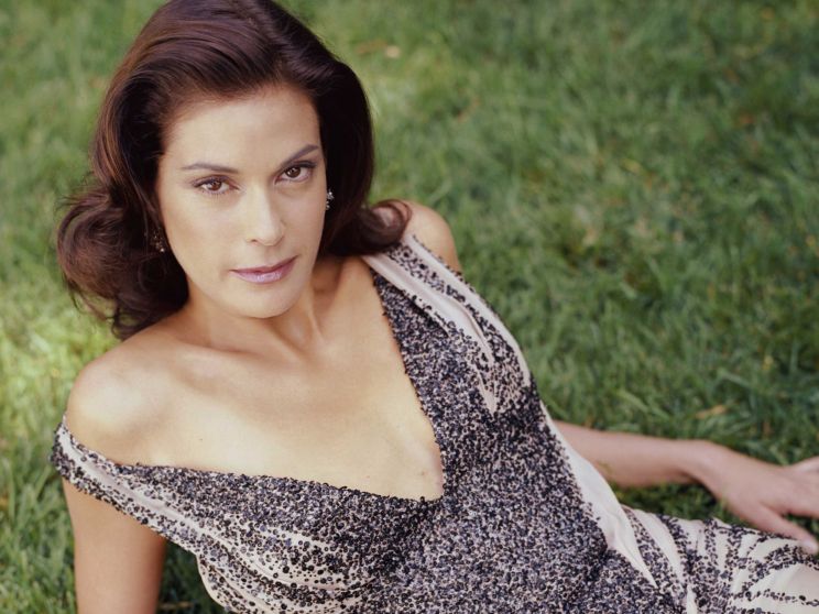 Teri Hatcher