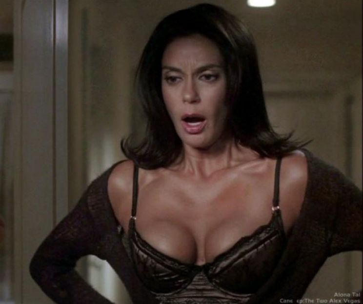 Teri Hatcher