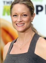 Teri Polo photo