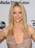 Teri Polo