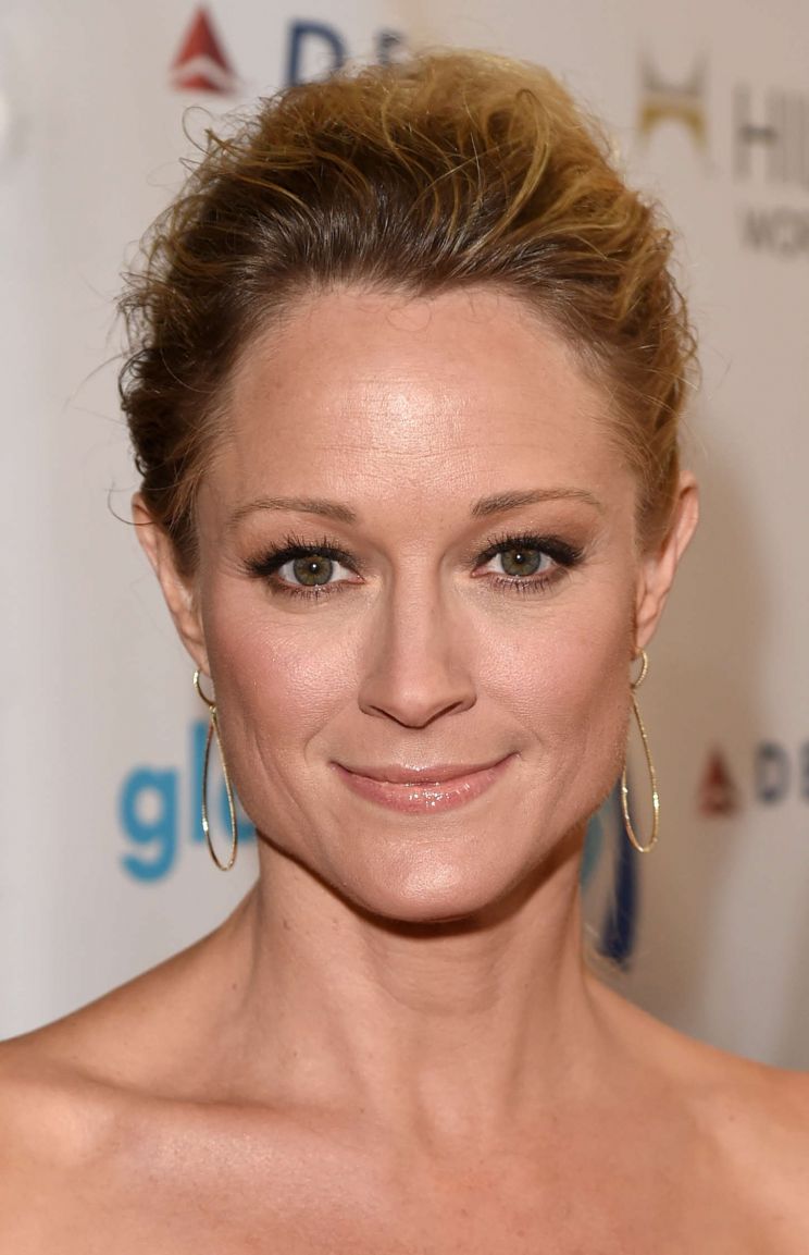 Teri Polo
