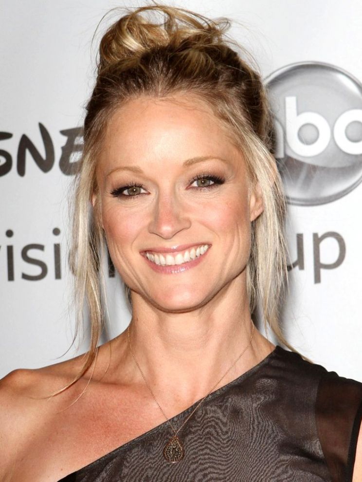 Teri Polo
