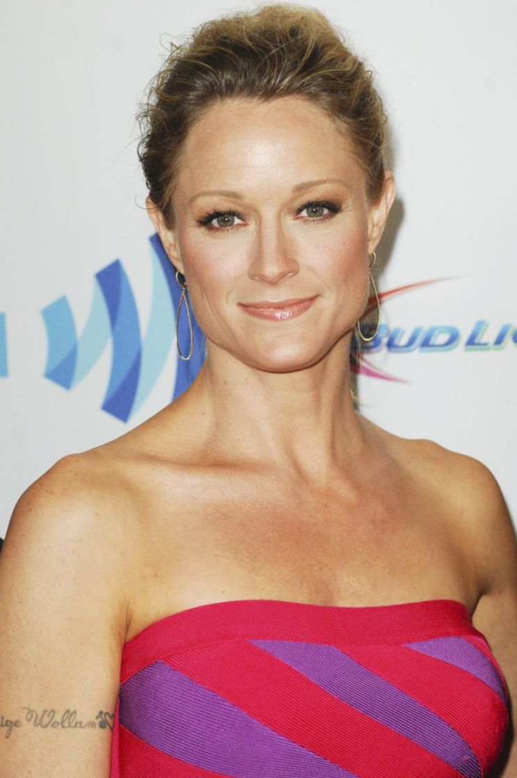Teri Polo