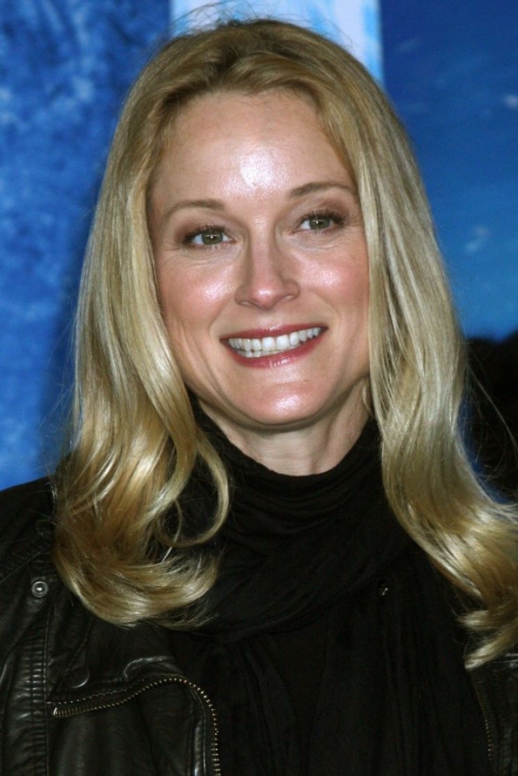 Teri Polo
