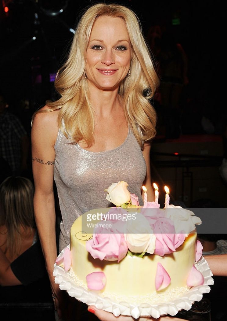 Teri Polo