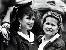 Teri Shields #3909442 picture (Landscape Medium)