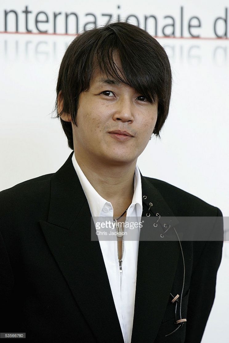 Tetsuya Nomura