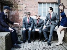 The Retrosettes