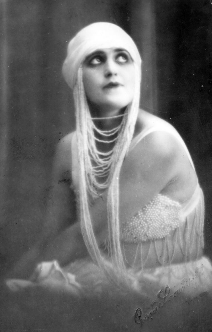 Theda Bara