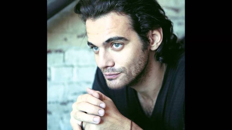 Theo Alexander