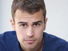 Theo James