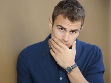 Theo James