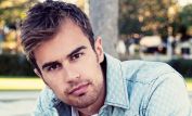 Theo James