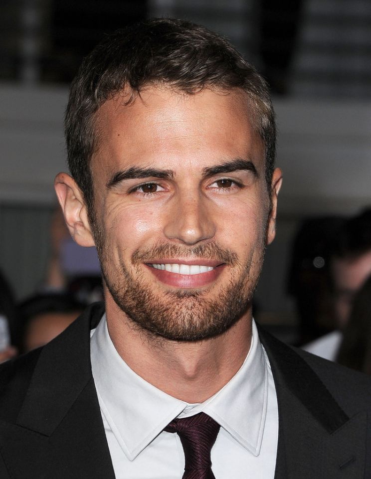 Theo James