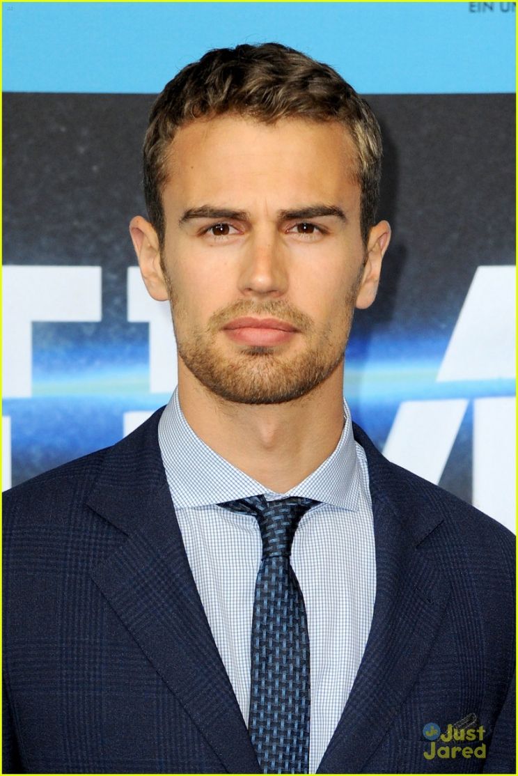 Theo James