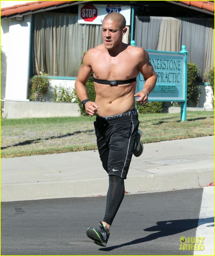 Theo Rossi