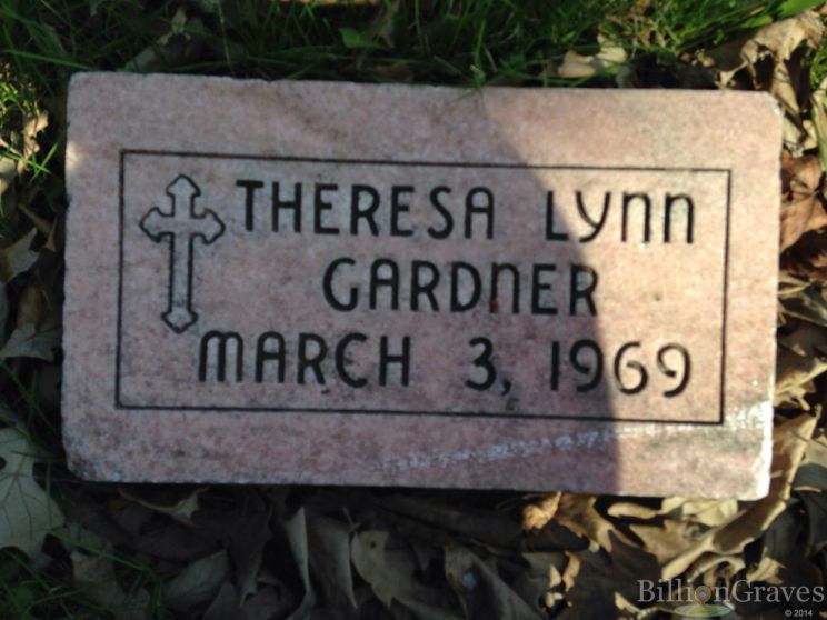 Theresa Lynn