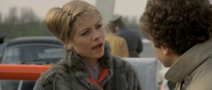 Theresa Russell