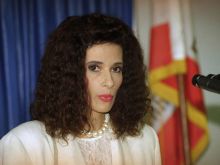 Theresa Saldana
