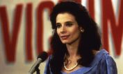 Theresa Saldana