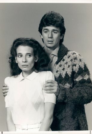 Theresa Saldana