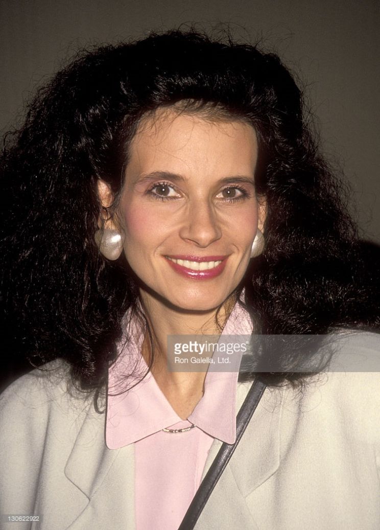 Theresa Saldana
