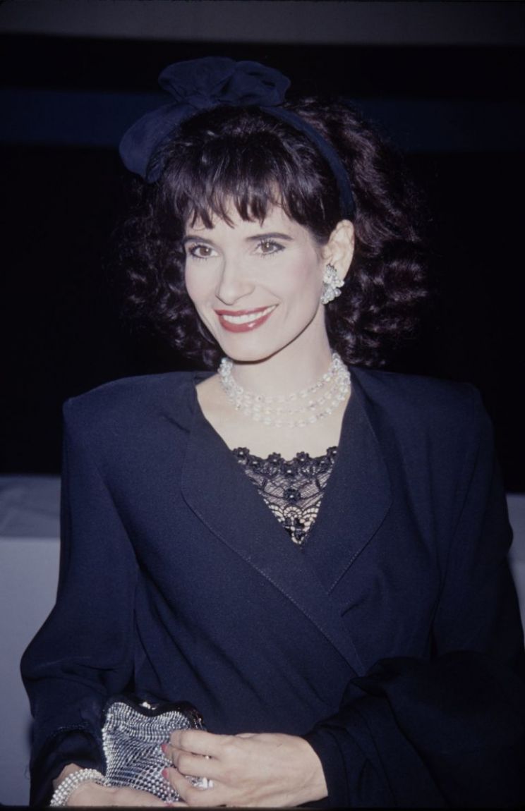 Theresa Saldana