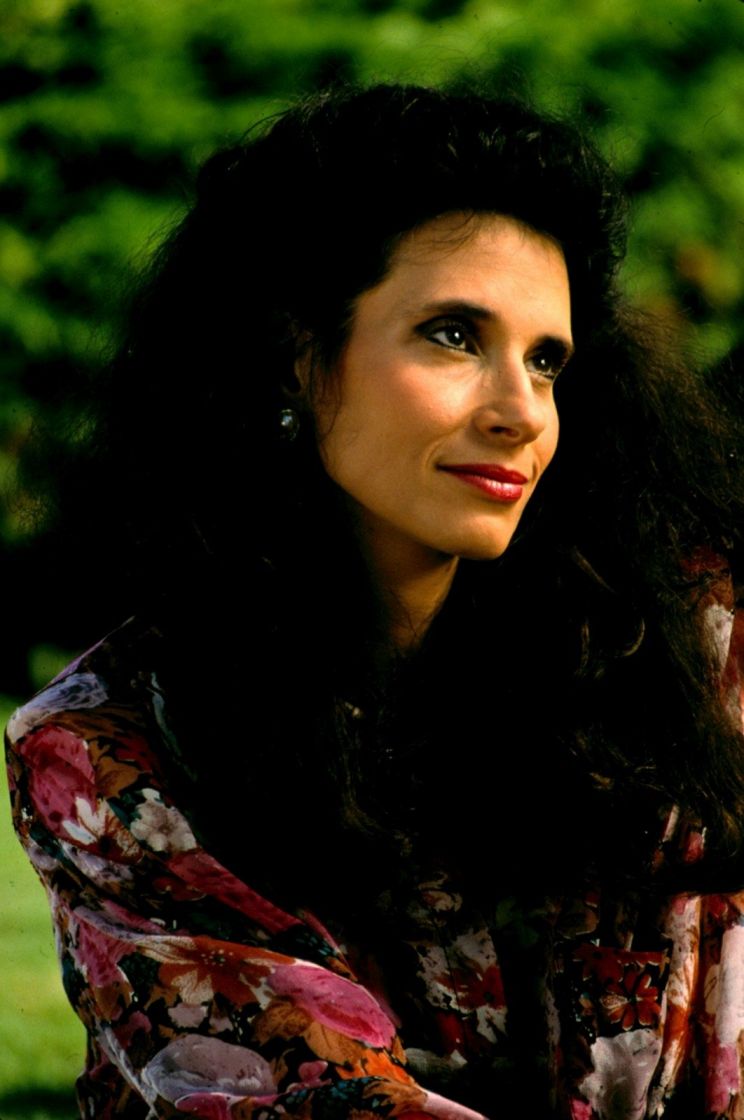 Theresa Saldana