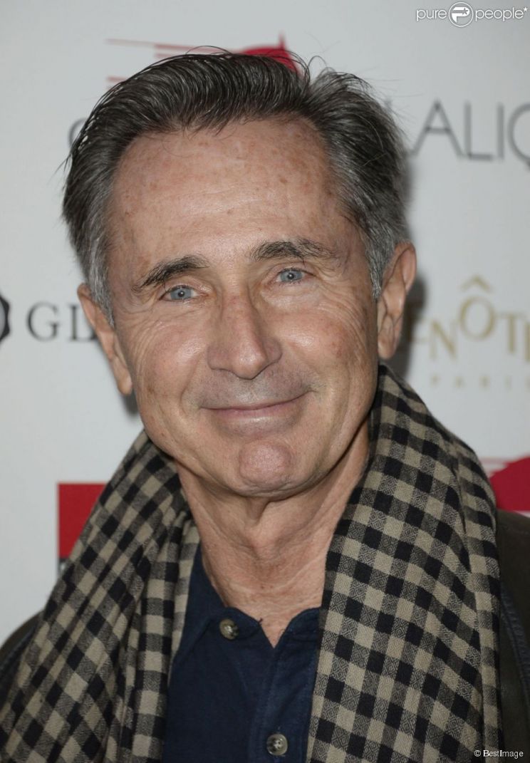 Thierry Lhermitte