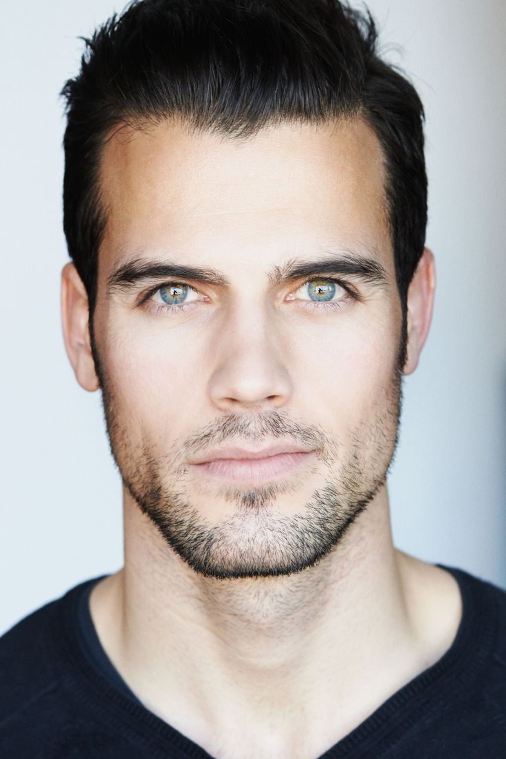 Pictures of Thomas Beaudoin