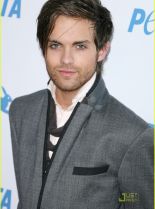 Thomas Dekker #173929 picture (Portrait Medium)