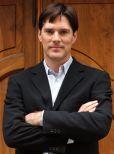 Thomas Gibson