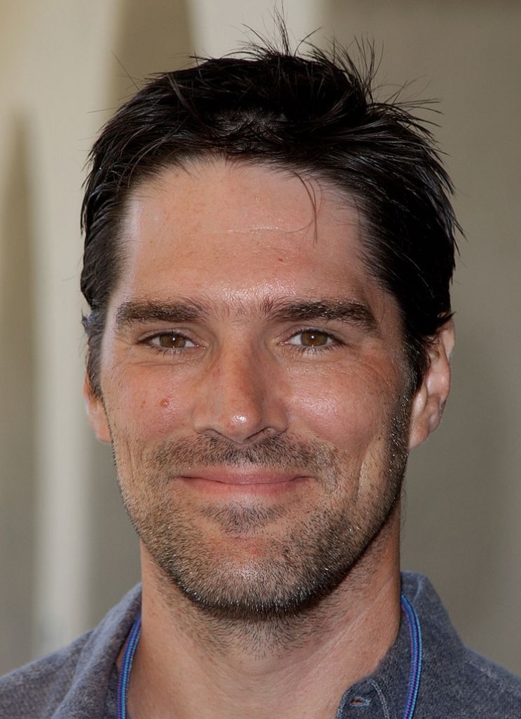 Thomas Gibson