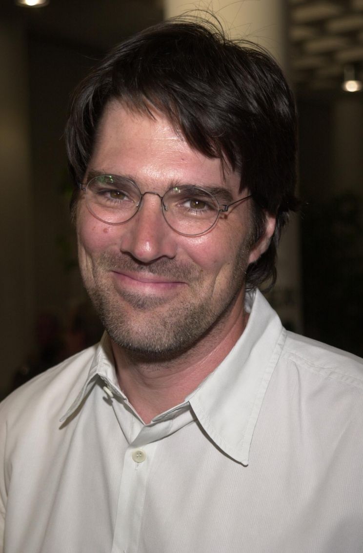 Thomas Gibson