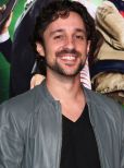 Thomas Ian Nicholas