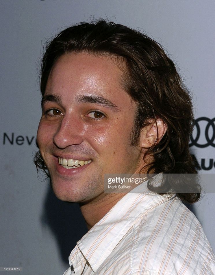 Thomas Ian Nicholas