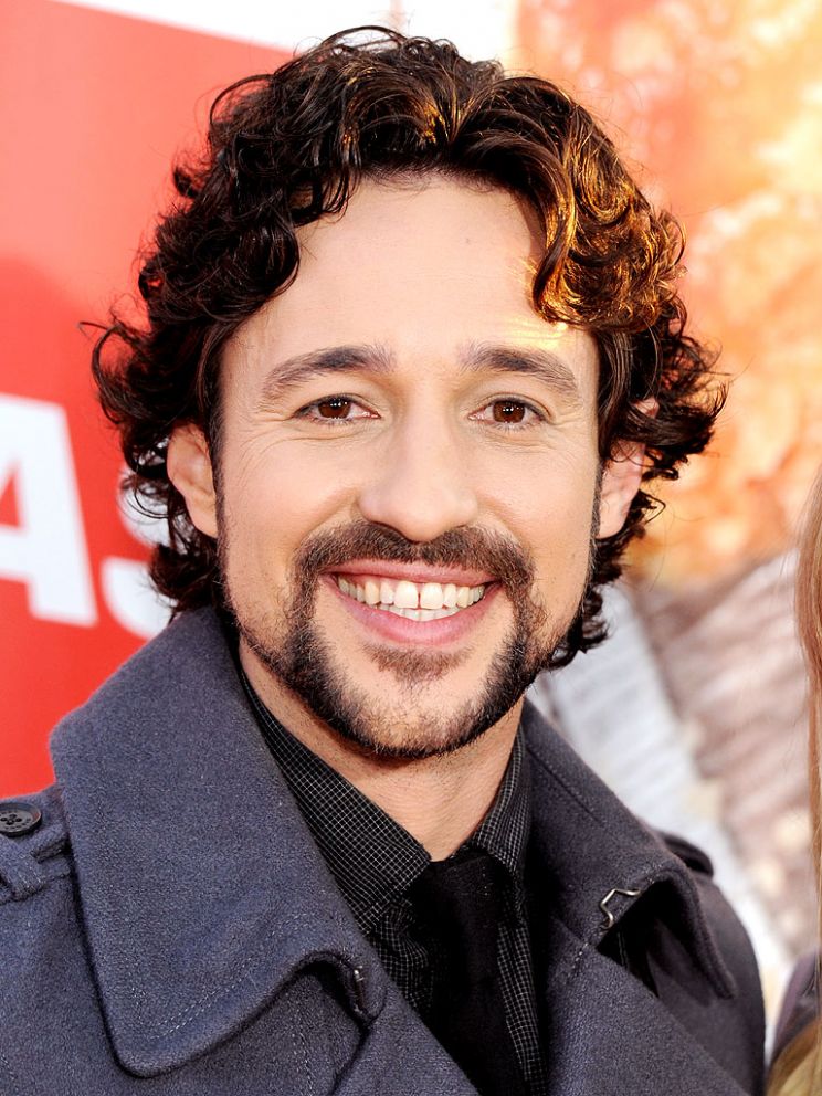 Thomas Ian Nicholas