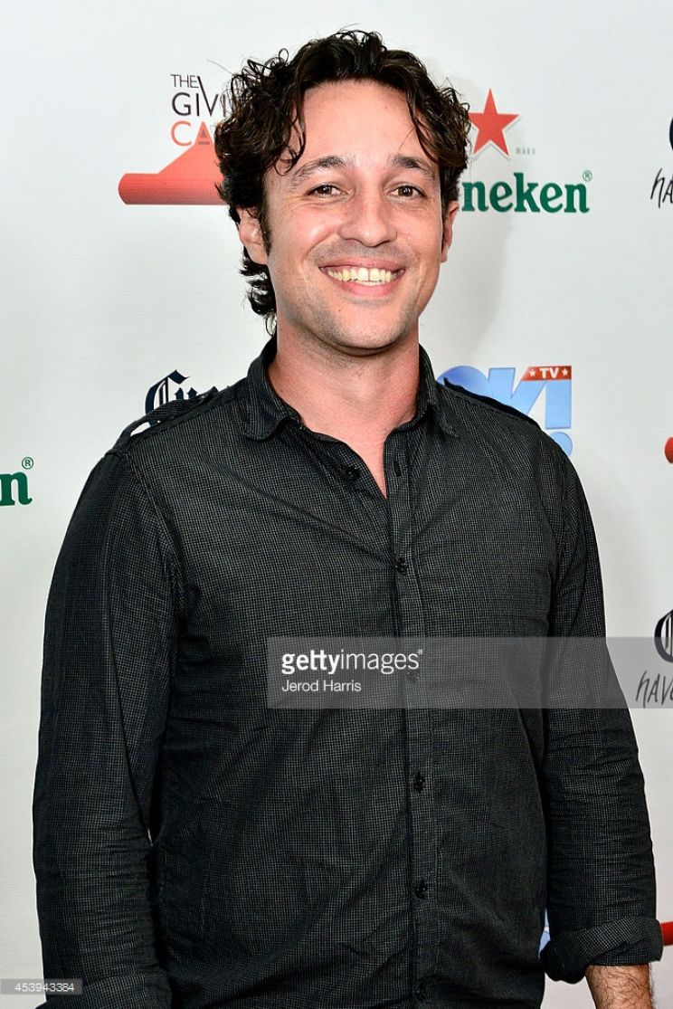 Thomas Ian Nicholas