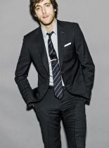Thomas Middleditch photo