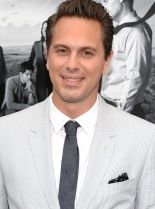 Thomas Sadoski