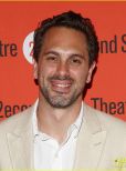 Thomas Sadoski