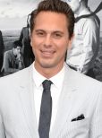 Thomas Sadoski