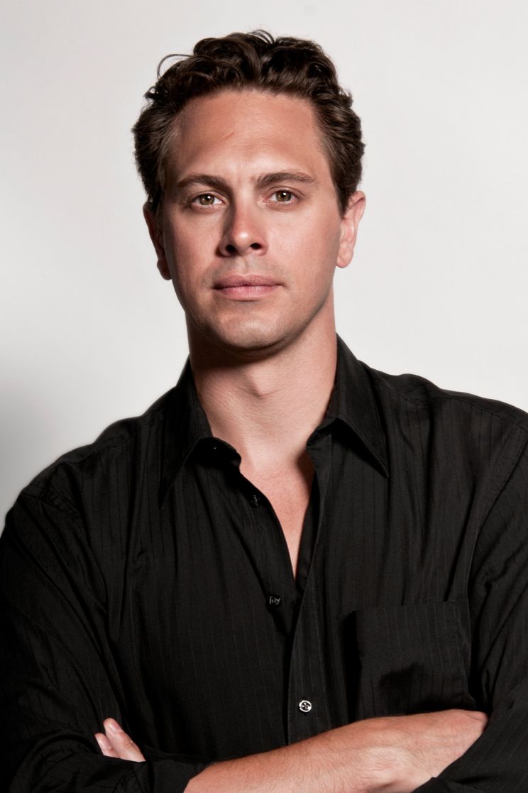 Thomas Sadoski