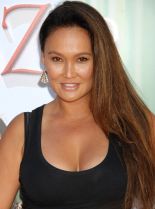 Tia Carrere