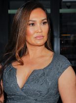 Tia Carrere