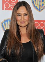 Tia Carrere