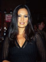 Tia Carrere