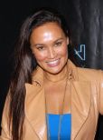 Tia Carrere